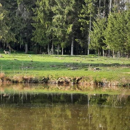 ホテルLe Moulin D'Harcy Lonny エクステリア 写真